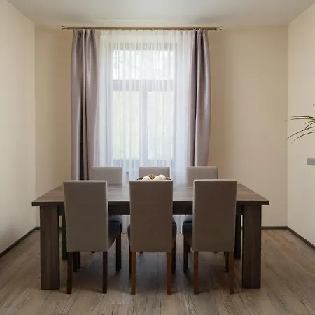 Отель Resort Sobotin