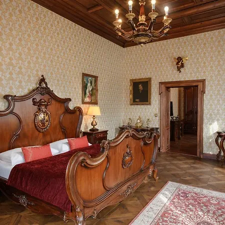 Resort Sobotin 4*