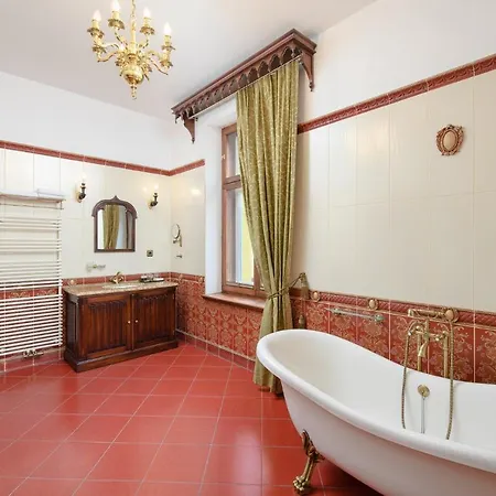 Resort Sobotin Отель Sobotin