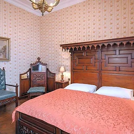 מלון Resort Sobotin